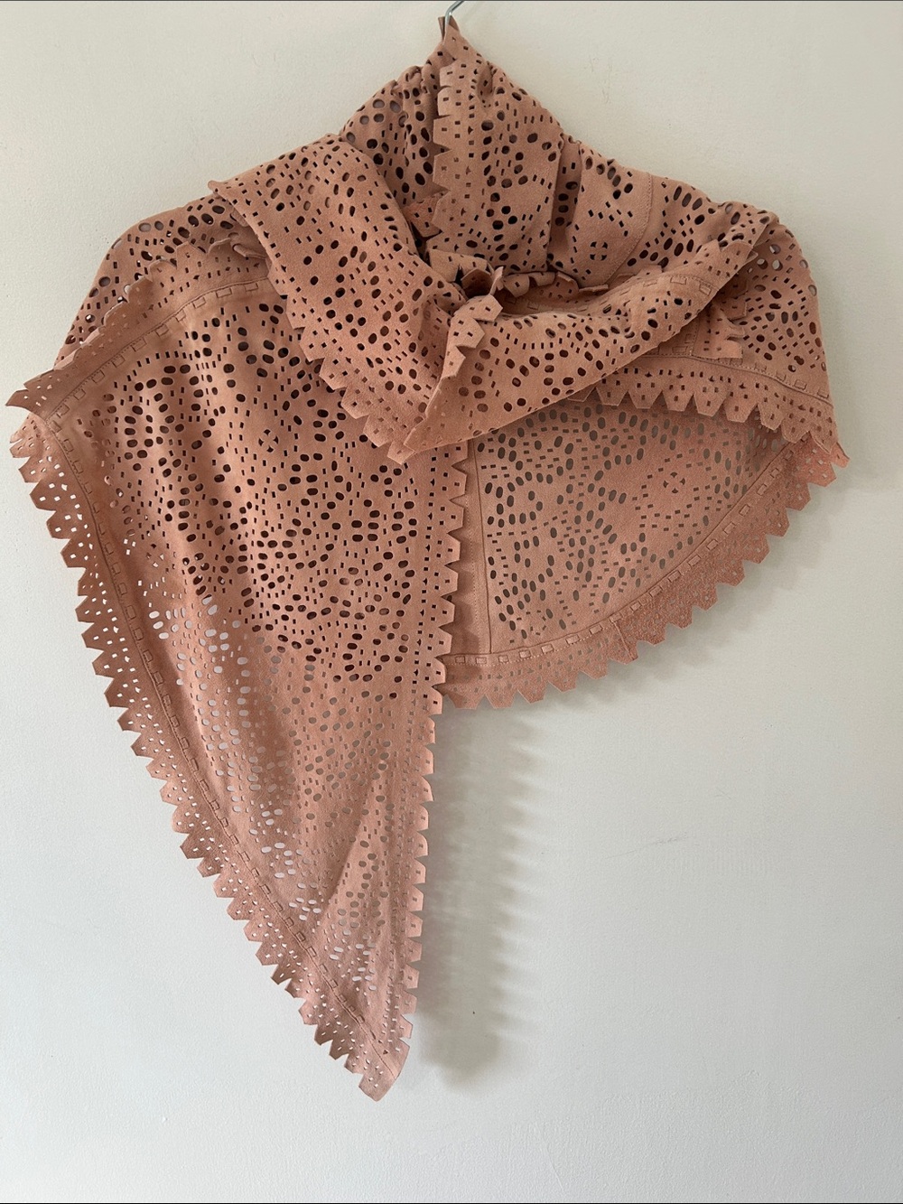 Kerry Grima Dusty Rose Laser-Cut Suede? Western Bohemian Festival Shawl Wrap - Picture 10 of 16